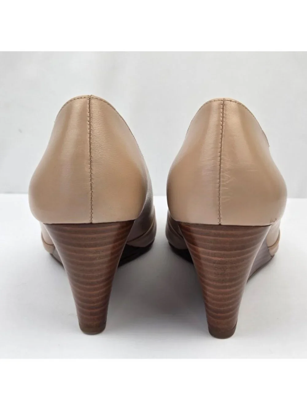 Franco Sarto Frankie Pointed Toe Leather Wedge Heels Nude Size 9M